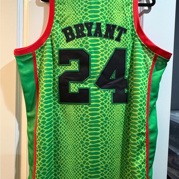 Kobe Bryant Green Mamba Grinch Basketball Jersey XL - Picture 5 of 5